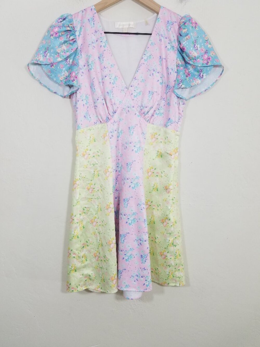 LoveShackFancy Floral Color Block Satin Mini Dress V-Neck Size 0